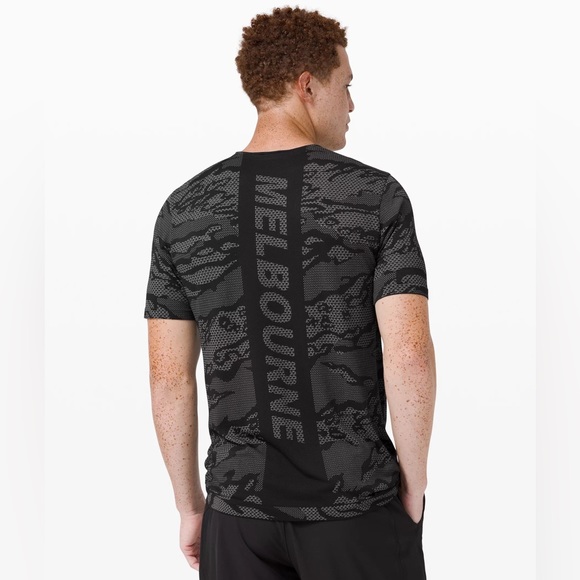 Brand New Lululemon Metal Vent Tech Breathe SS City Camo Melbourne (M) - Picture 2 of 6